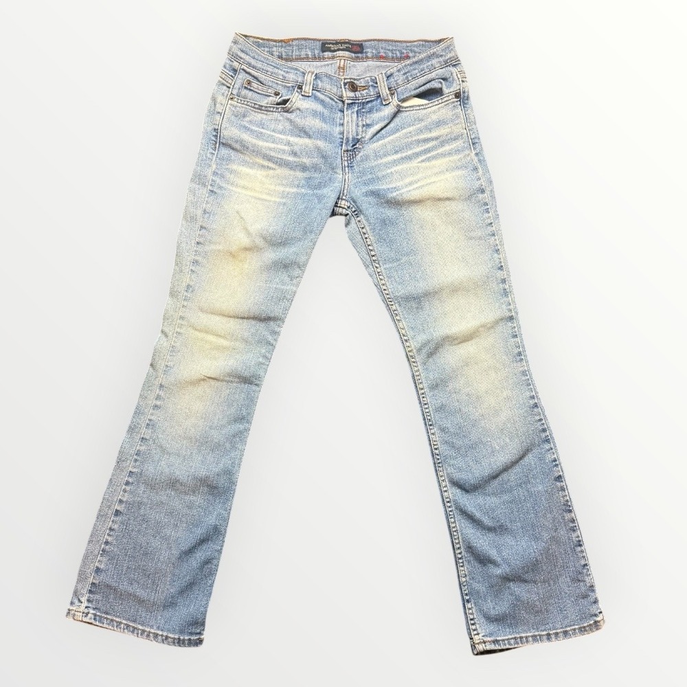 American Eagle Outfitters Low Rise Bootcut Light Wash Jeans 4 Petite 7846-P